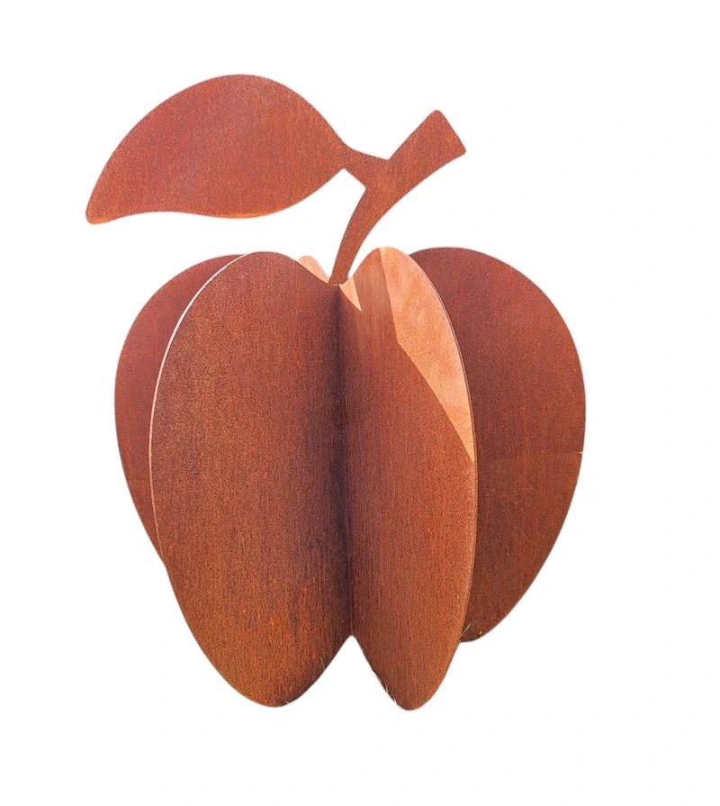 Kovová zahradní dekorace Jablko 3D střední 56 cm corten