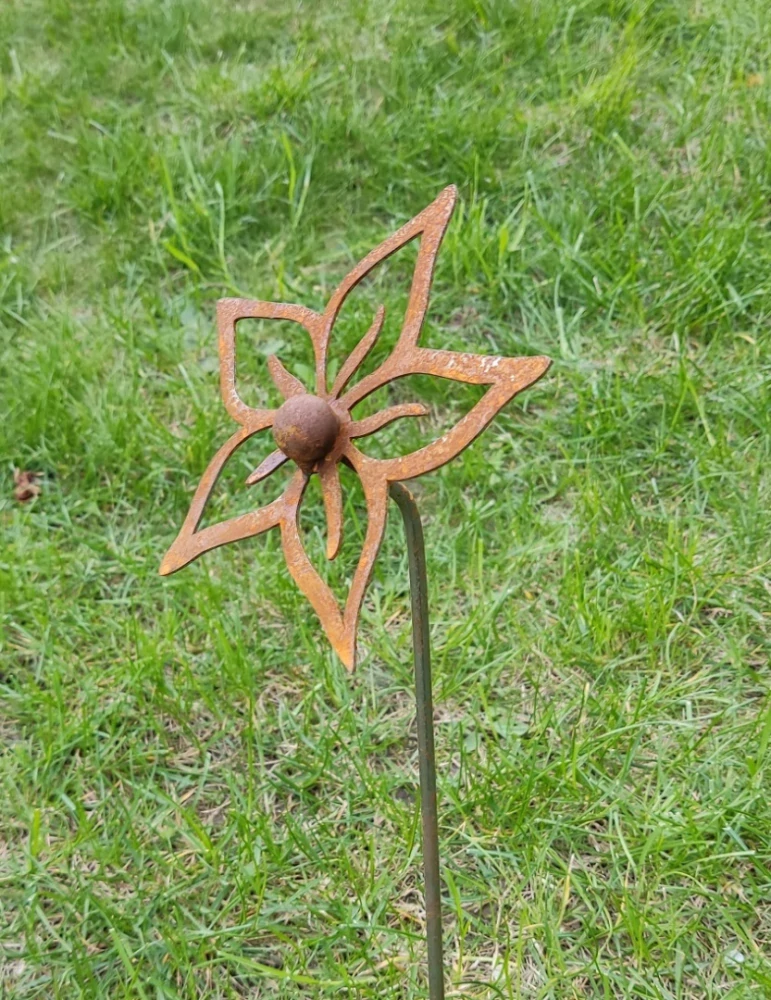 Zahradní kovový zápich corten 3D Květina rezavá 60 cm