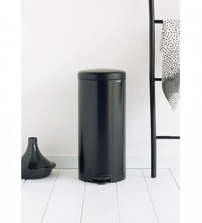 Brabantia Pedálový odpadkový koš newIcon - 30 L, matná černá