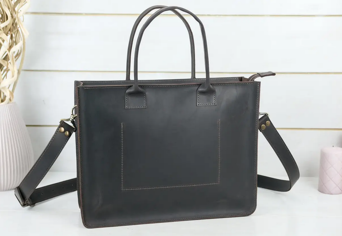 Kožená dámská kabelka přes rameno Berty Sandra tmavě hnědá TOTÁLNÍ VÝPRODEJ