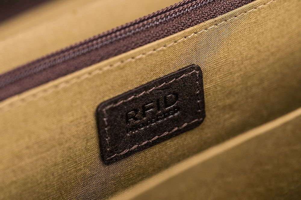 Dámská kožená peněženka Burkely Charly L hnědá s RFID TOTÁLNÍ VÝPRODEJ